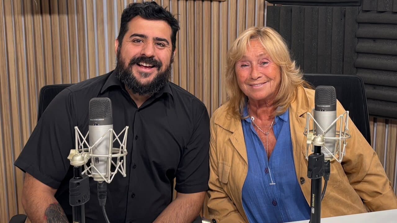 #TV2Stream Entrevista a Mónica Sándali Noé y Germán Crespo